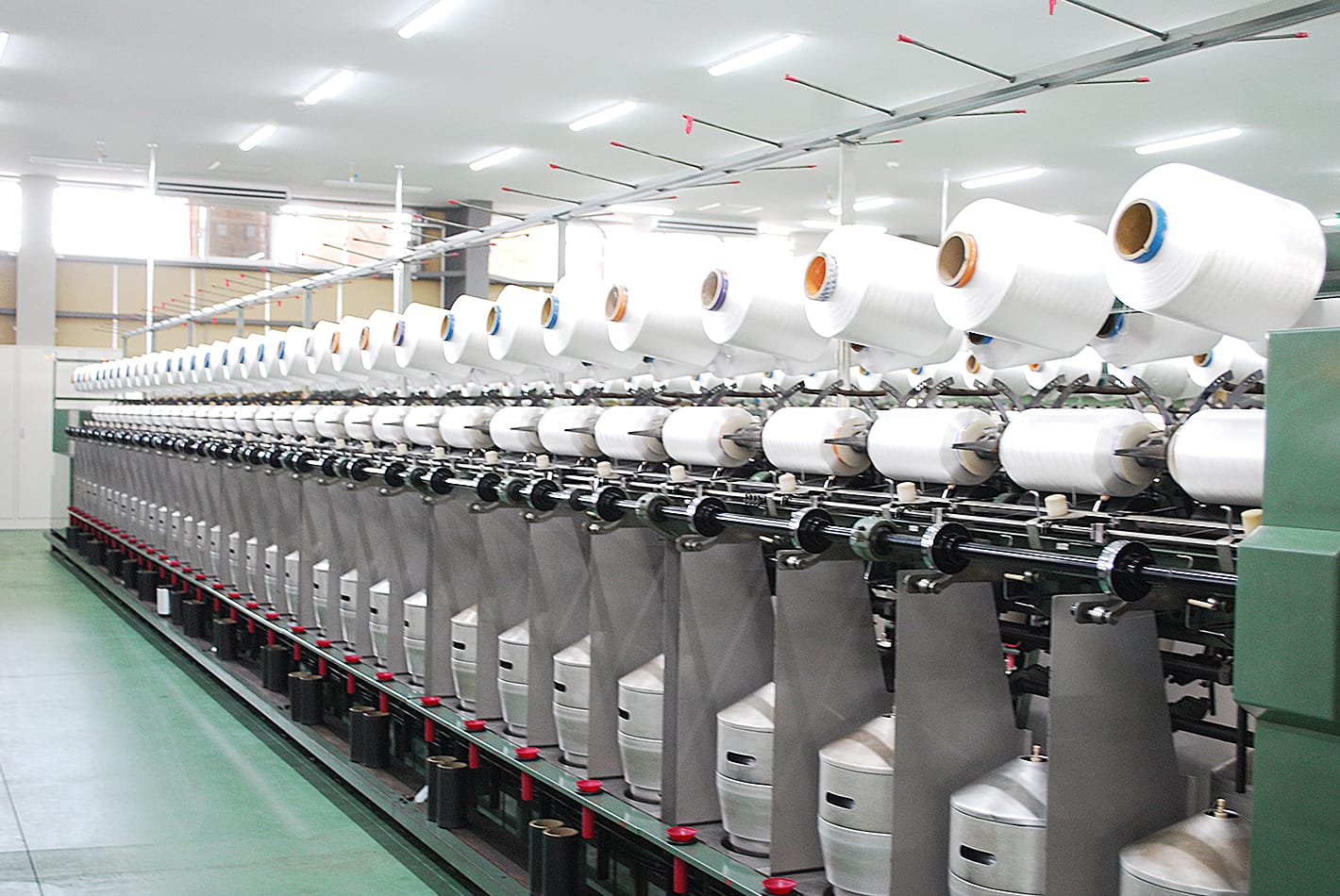 撚糸機:MURATA ダブルツイスター